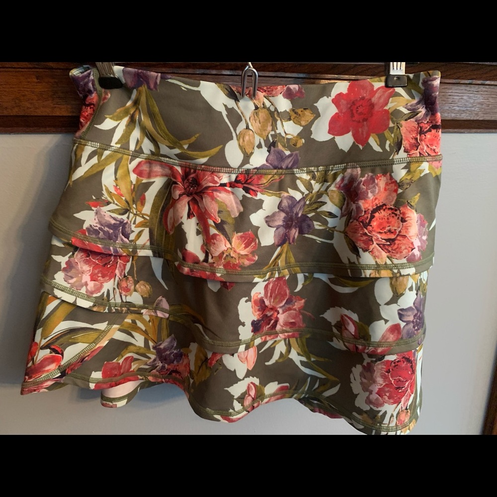 Tennis skirt- Ideologically size S, in good condition